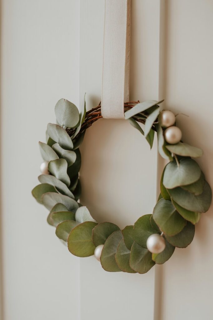 Minimalist Wreaths