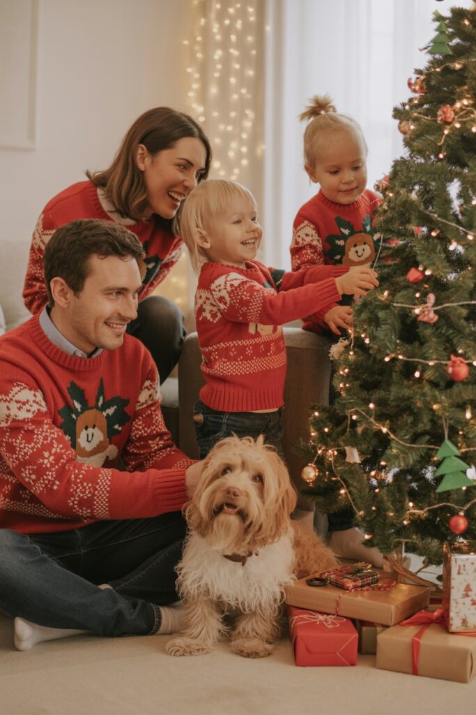 Pet-Inclusive Christmas Shoot